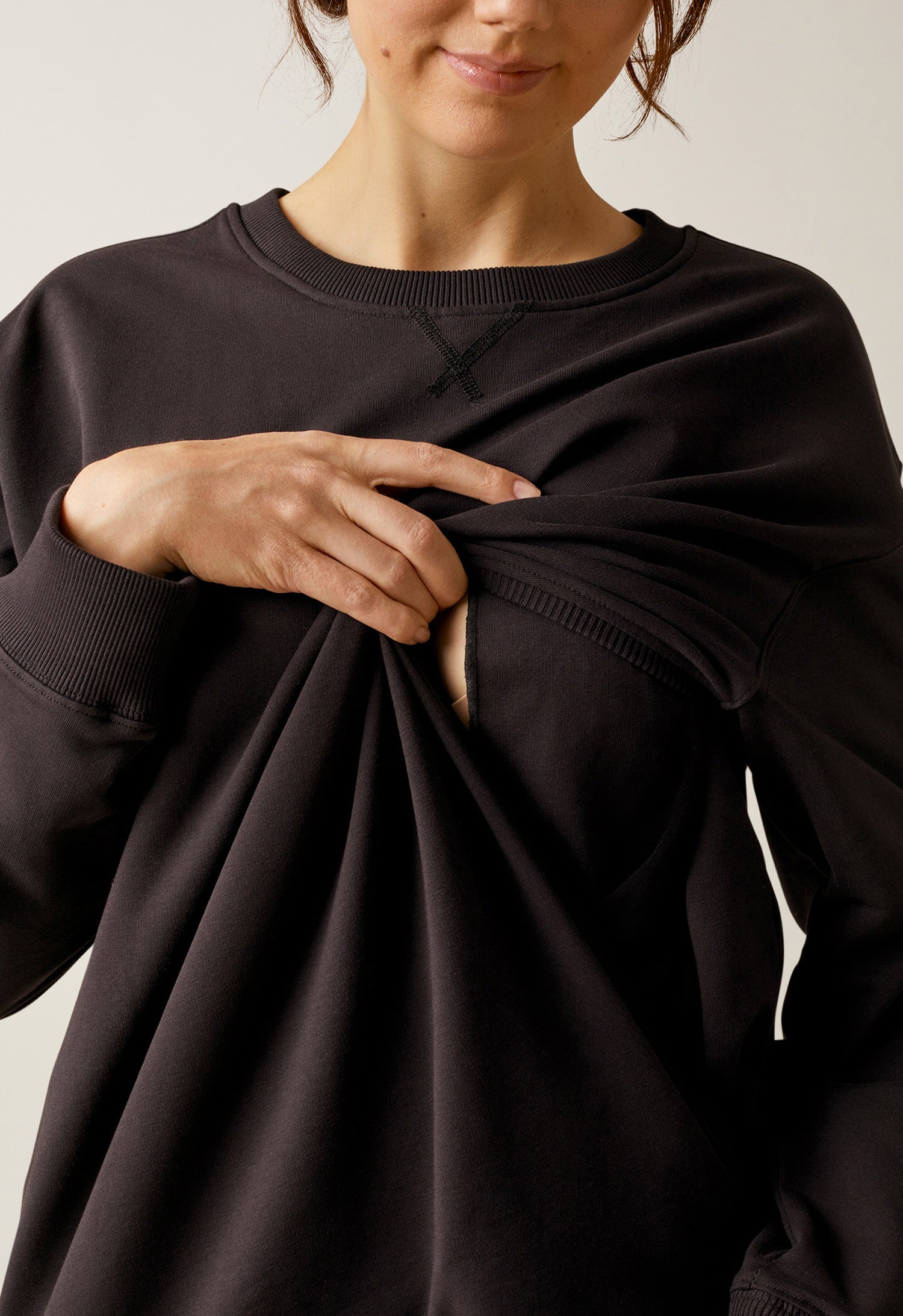 Oversized maternity sweatshirt with nursing access - Black
