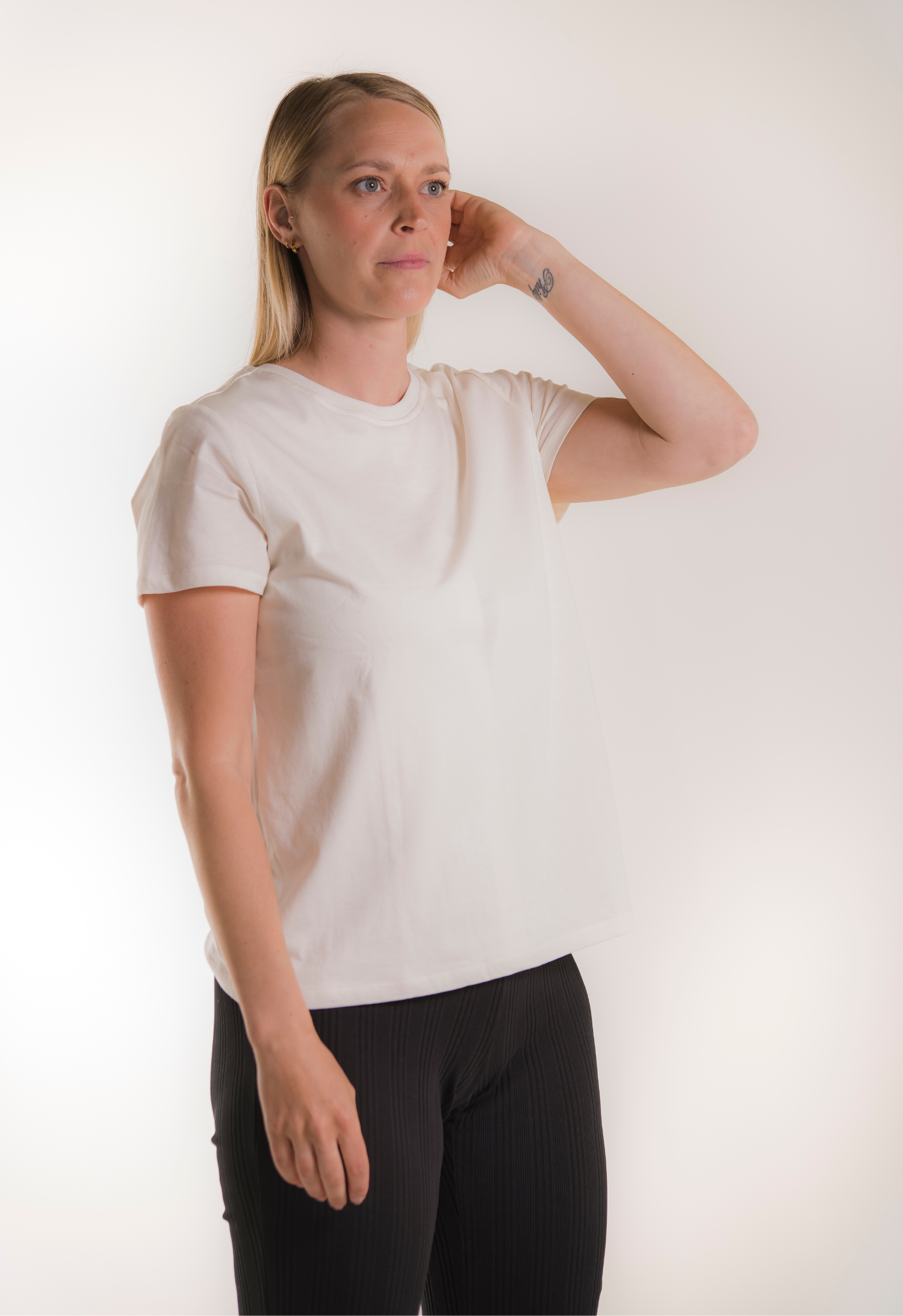 Maternity t-shirt with nursing access - Tofu