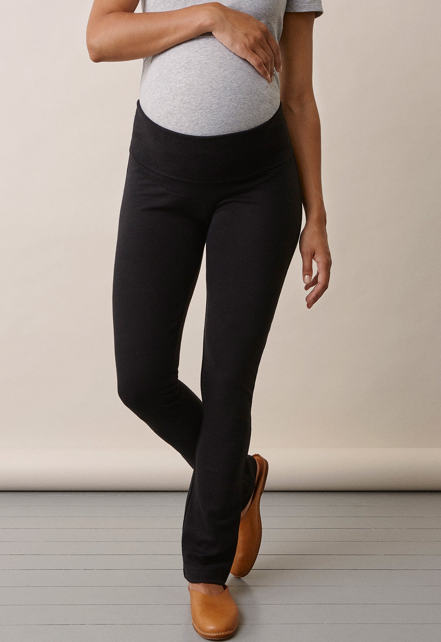 Straight leg maternity pants - Black
