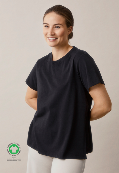 Maternity t-shirt with nursing access - Black - PRE-ORDER – Ships at the beginning of February