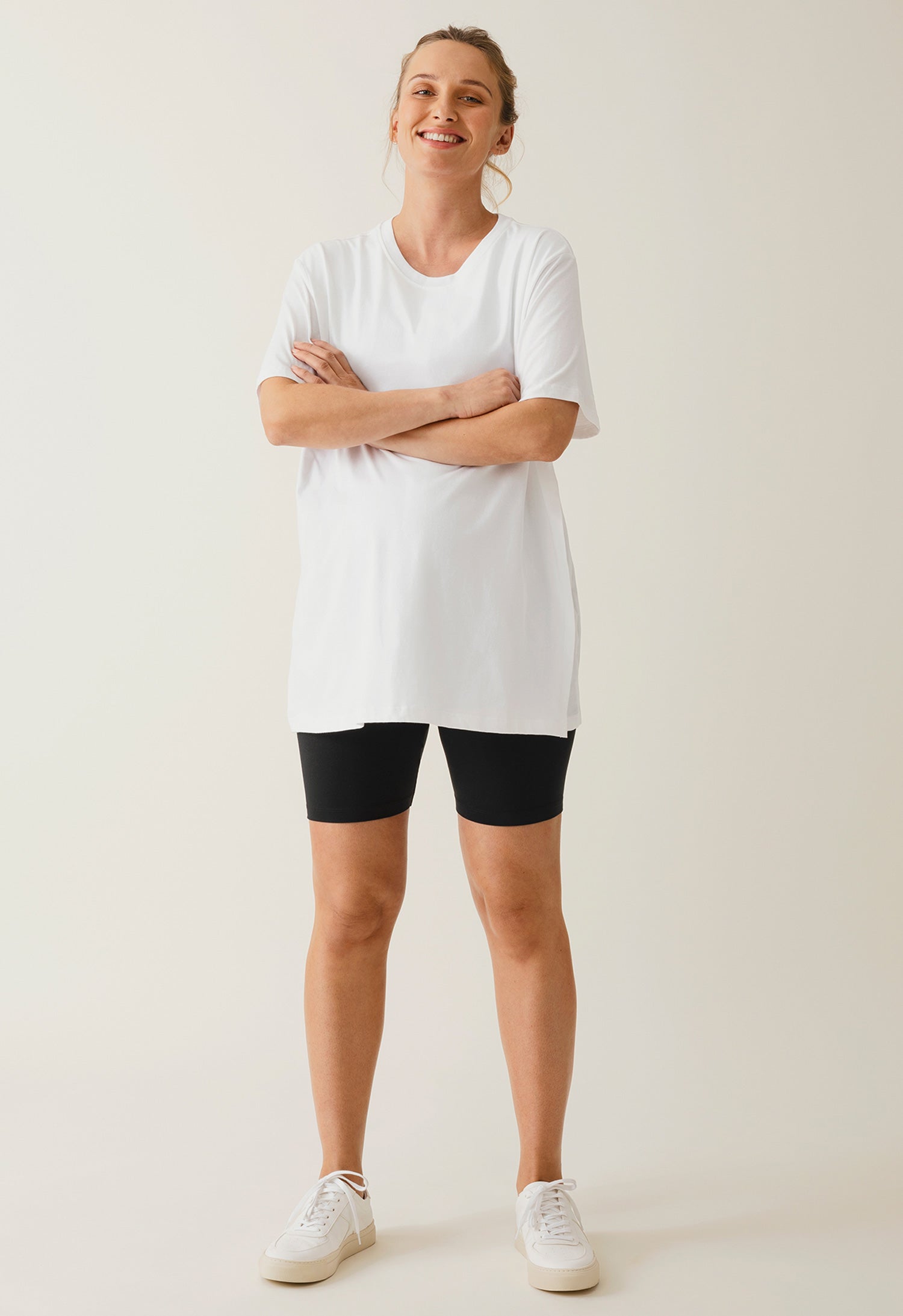Maternity biker shorts - Black - PRE-ORDER – Ships at the beginning of February